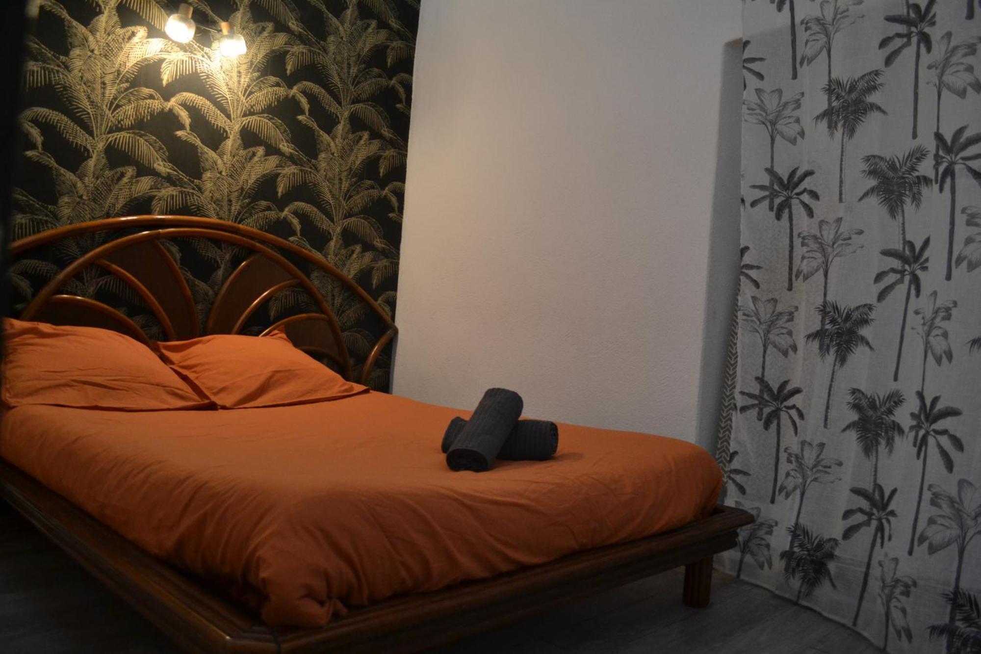 L Atelier De La Sorgue Lejlighed LʼIsle-sur-la-Sorgue Eksteriør billede